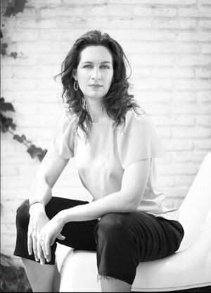 zakelijk-portret-nIenke-meek-meekspictures-fotograaf-abcoude-fotograaf-ronde-venen